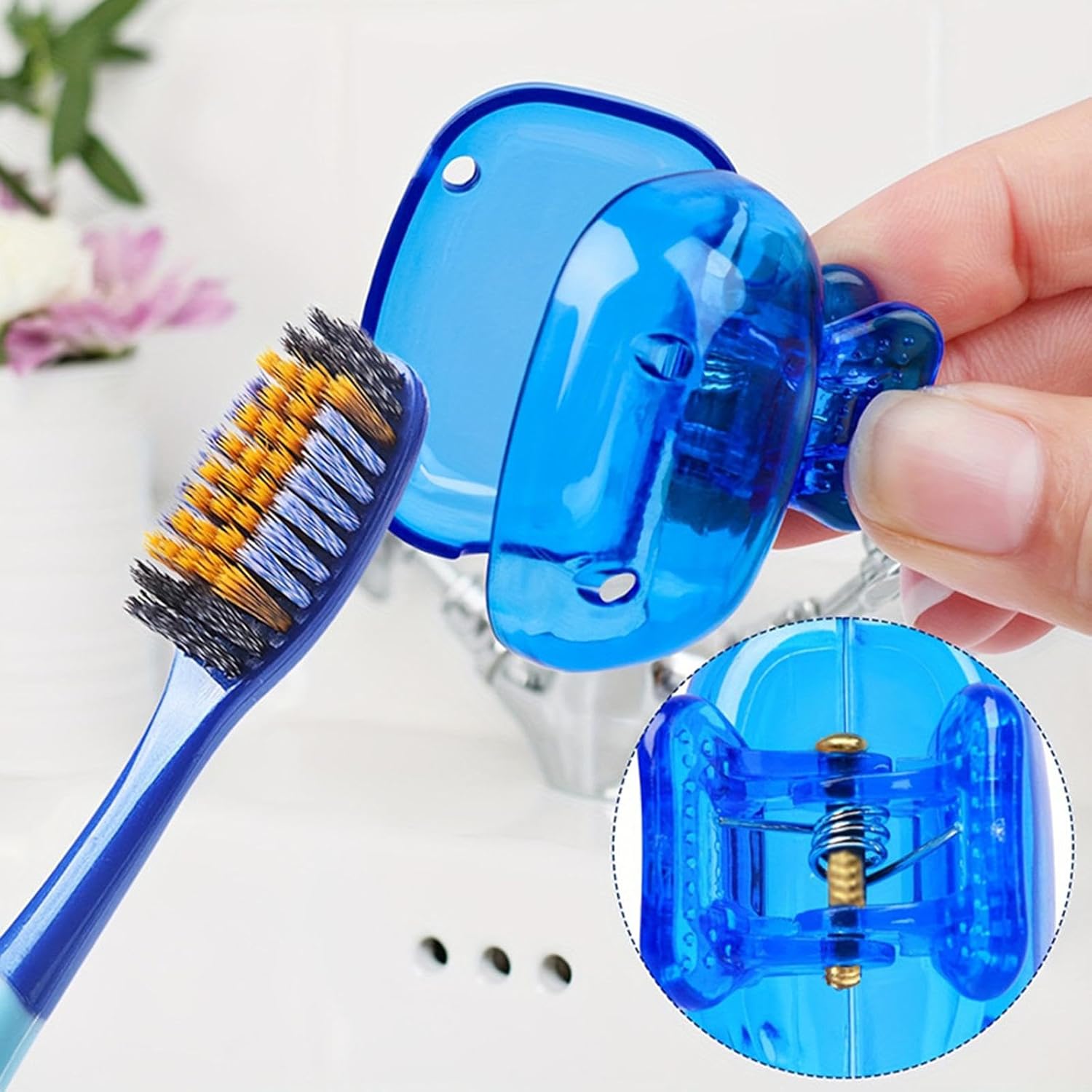 BrushGuard™ - Portable Toothbrush Head Protector 🦷✨